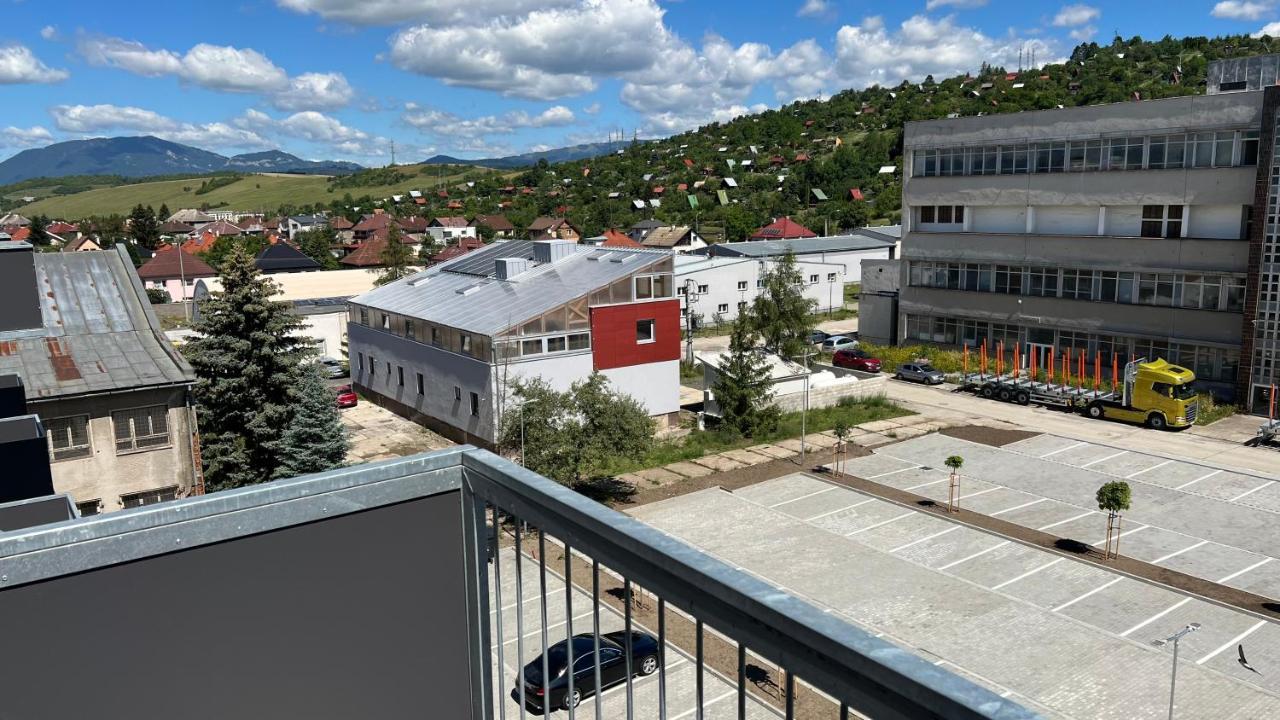 2 Room Apartment With Balcony Liptovský Mikuláš 外观 照片